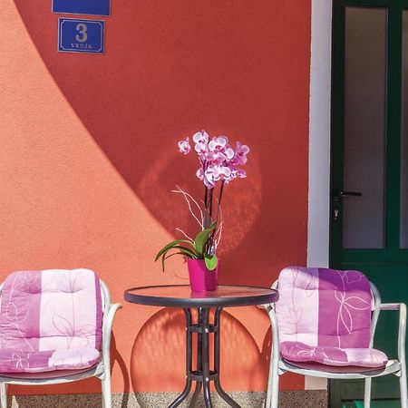 Awesome Home In Podgora With Kitchen Exterior foto